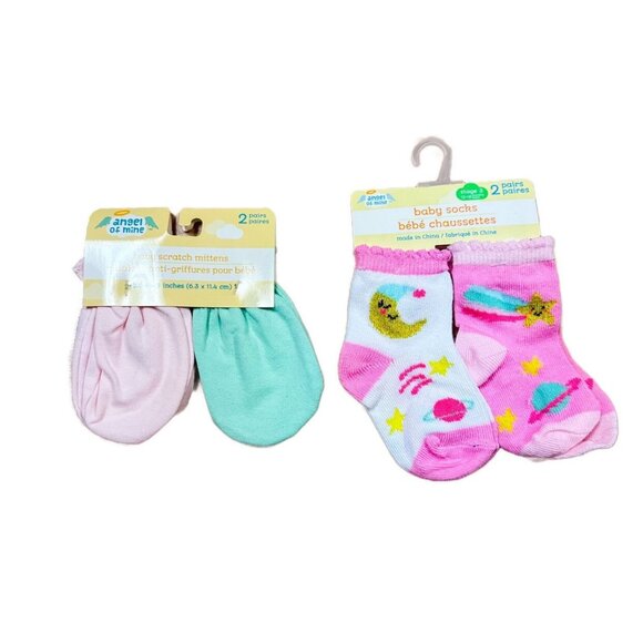 NWT Angel of Mine Bundle of 2 Baby Socks & Mittens - Picture 1 of 7